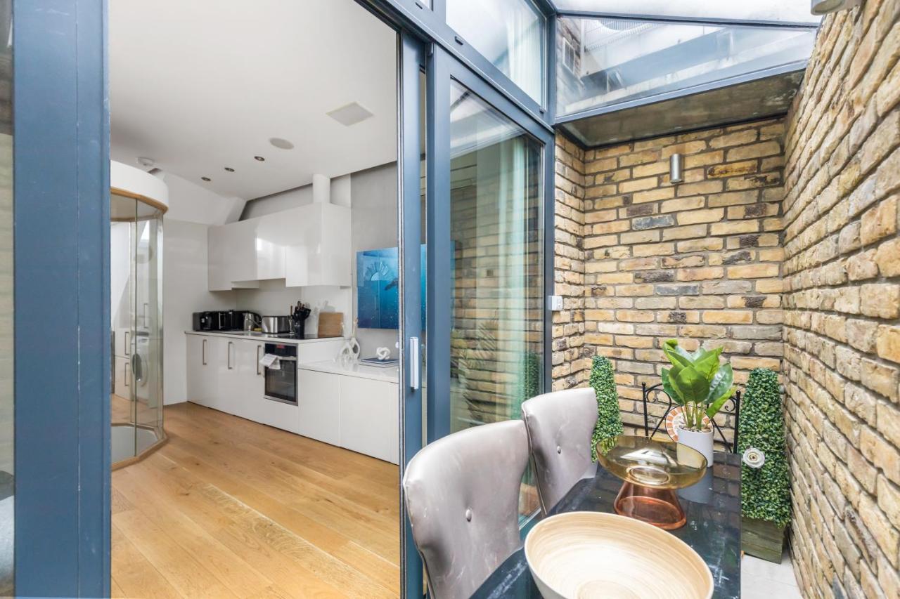 Trafalgar Square Arty Apartment London Exterior photo